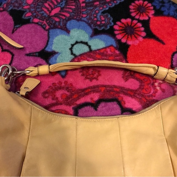 COACH Large Butter Yellow Leather Kristine Hobo Bag L1026-16808 Convertible - Picture 5 of 9